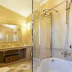 Bela Vista בית הארחה טאווירה
